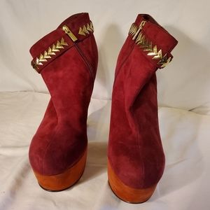 Red & Orange heeled boot sz 10